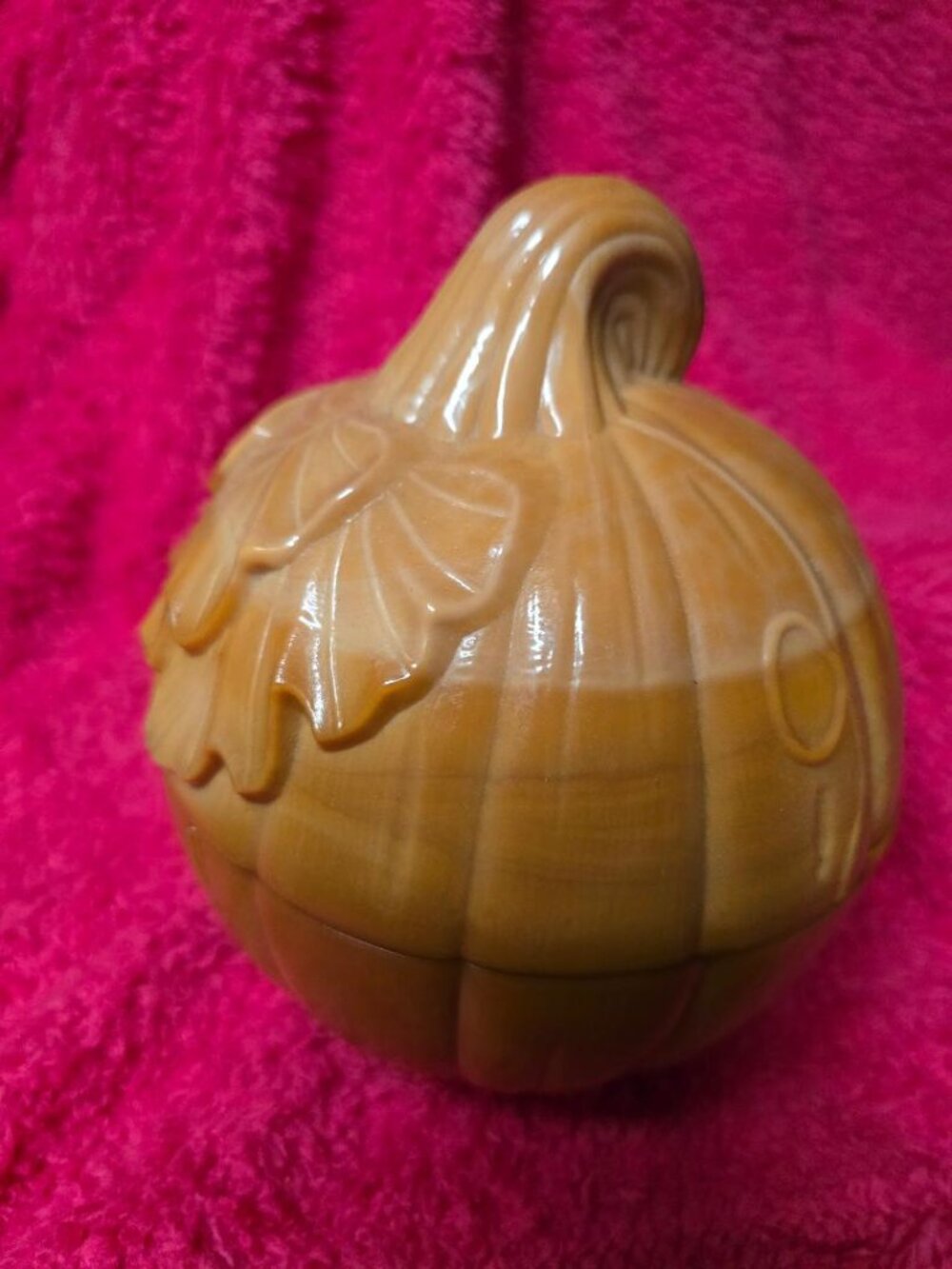 Longaberger Milk Glass Pumpkin Swirl Dish/Bowl with Lid Vintage Oak Leaves